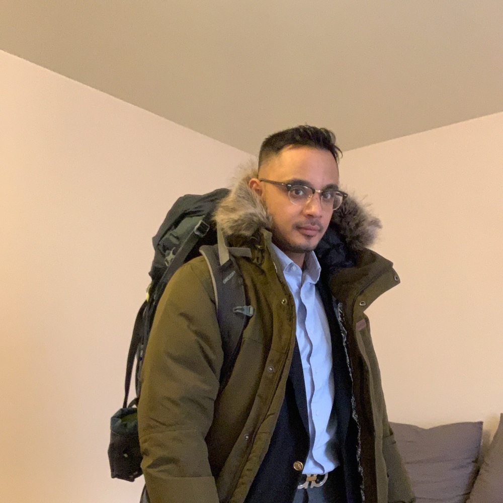 Meet your Posher, Ayush